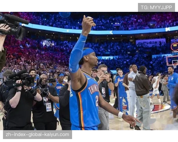 雷霆提前13场锁定季后赛席位 亚历山大破张伯伦纪录助队稳居西部第一